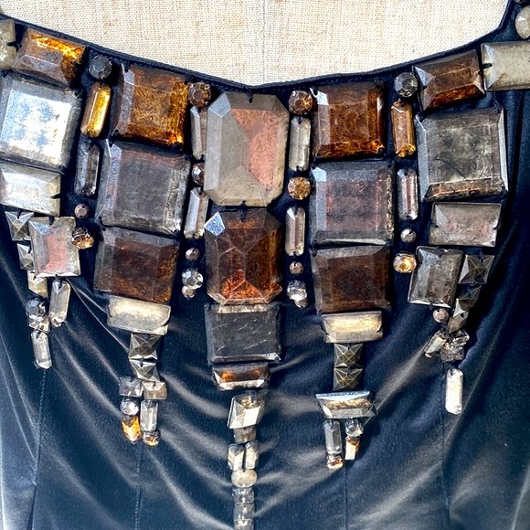 Amazing Ted Baker Jeweled Silk Top! - Picture 7 of 9